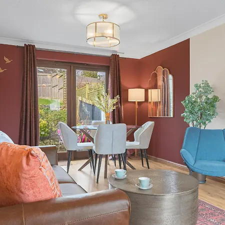Gorgeous Near Cartmel With Free Access Holiday home *